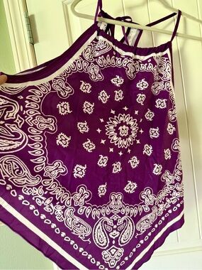 Handkerchief Style Halter Crop Top